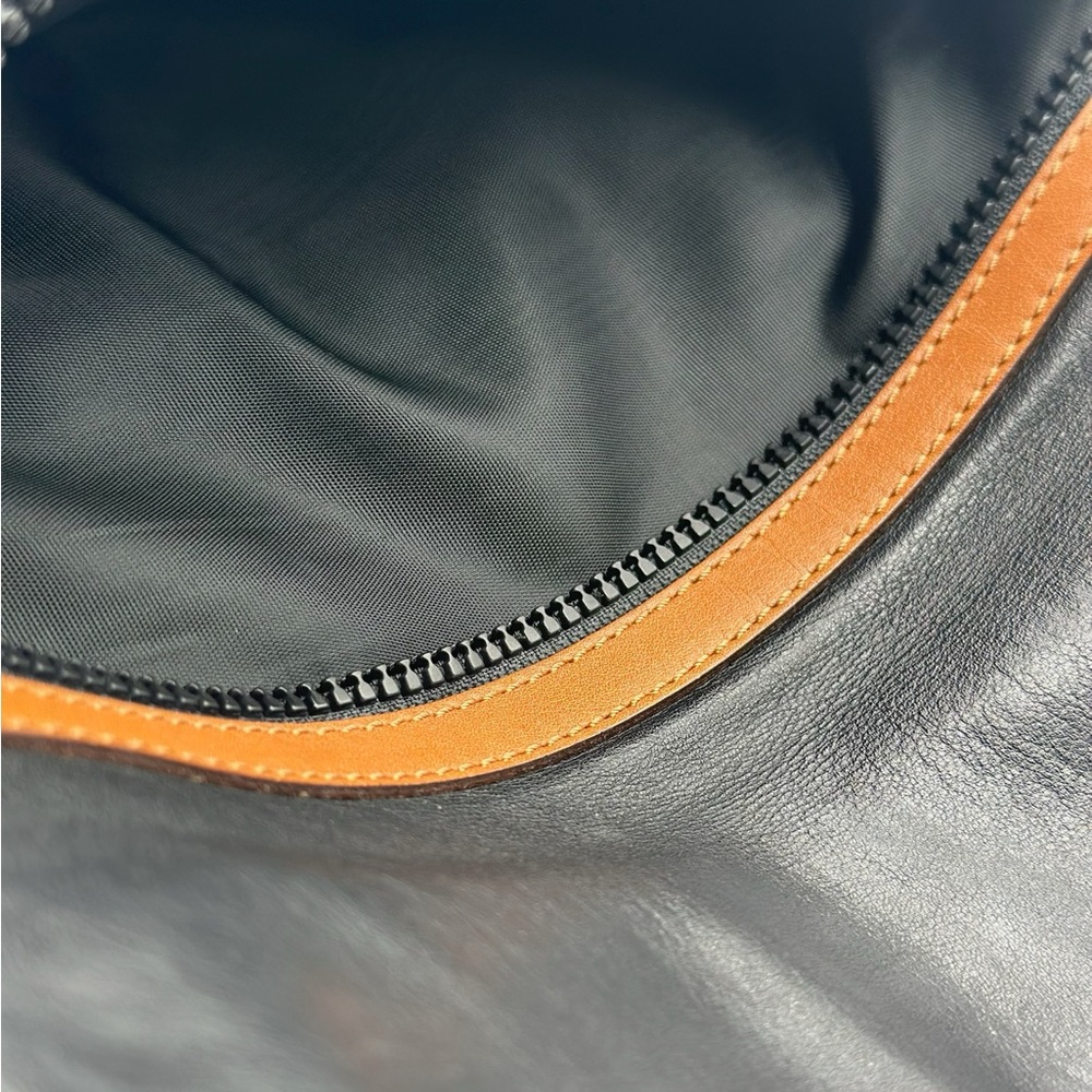 Celine Black and Tan Leather Clutch - Picture 12 of 16